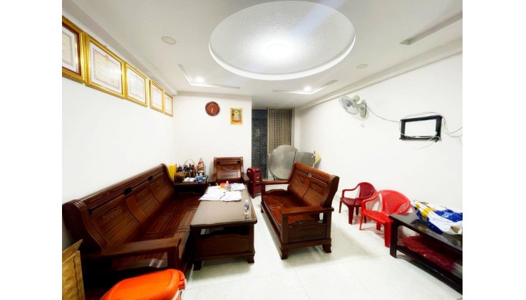Mặt tiền kinh doanh chợ Rạch Ông 4x16 đúc 4 tầng chỉ 12 tỷ 1